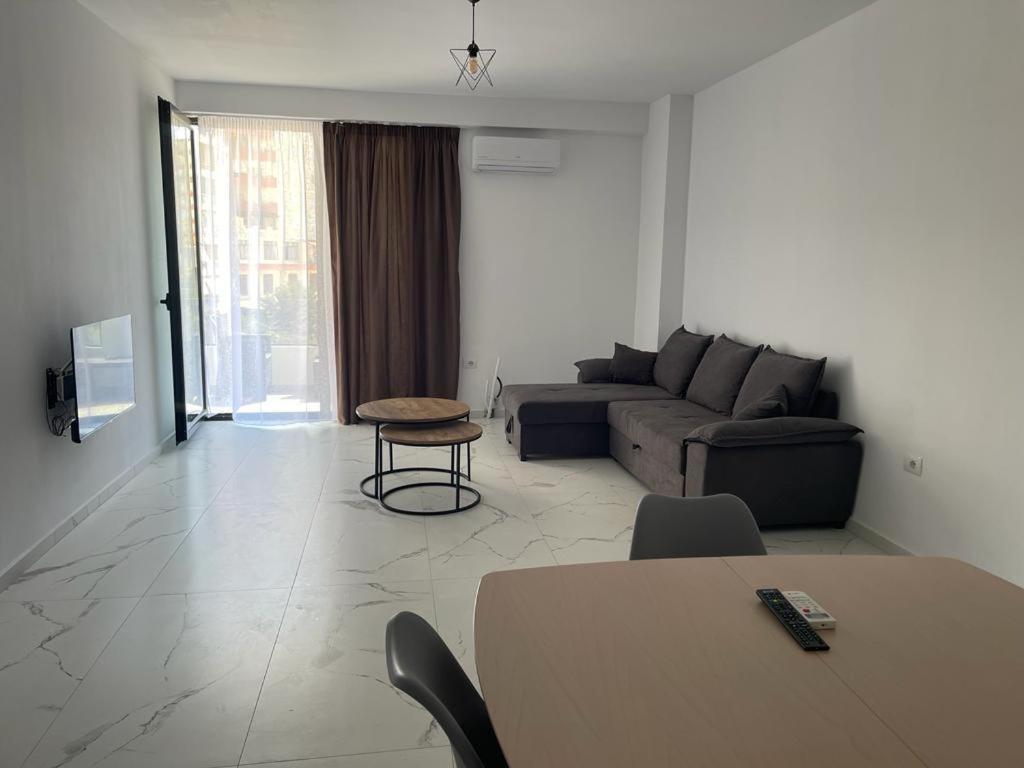 Sunrose Residences Sarande Luaran gambar