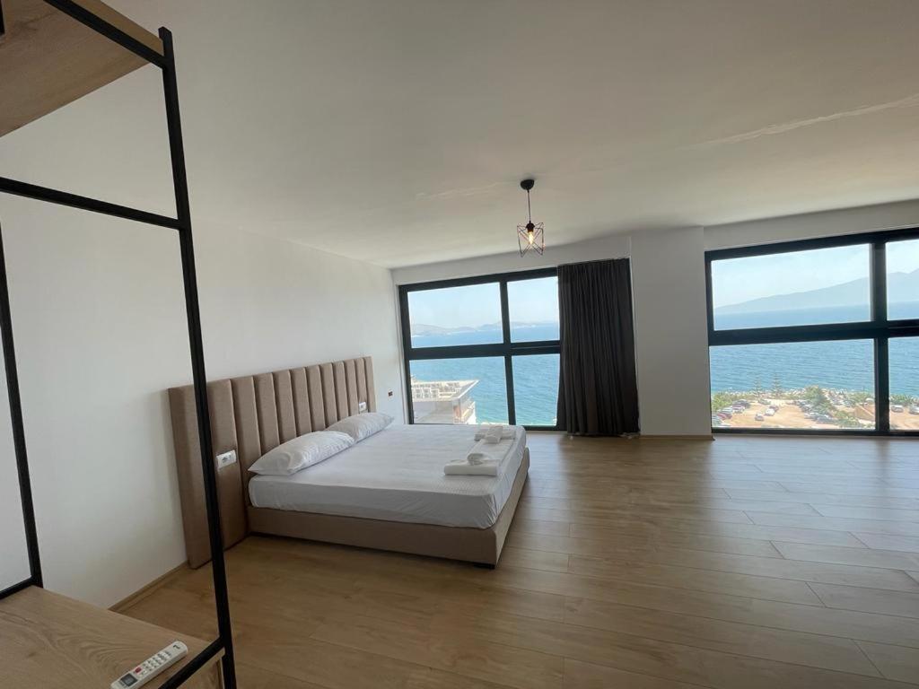 Sunrose Residences Sarande Luaran gambar
