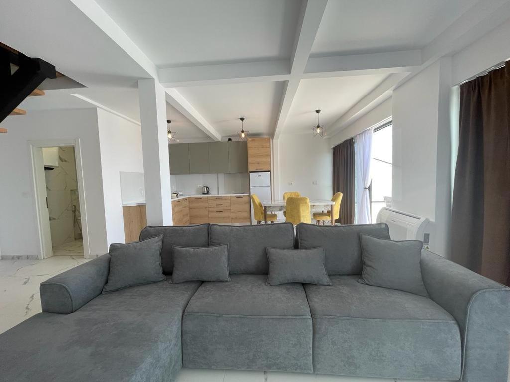Sunrose Residences Sarande Luaran gambar