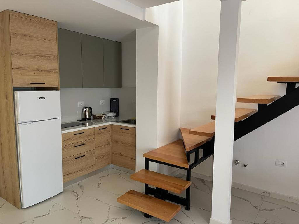 Sunrose Residences Sarande Luaran gambar