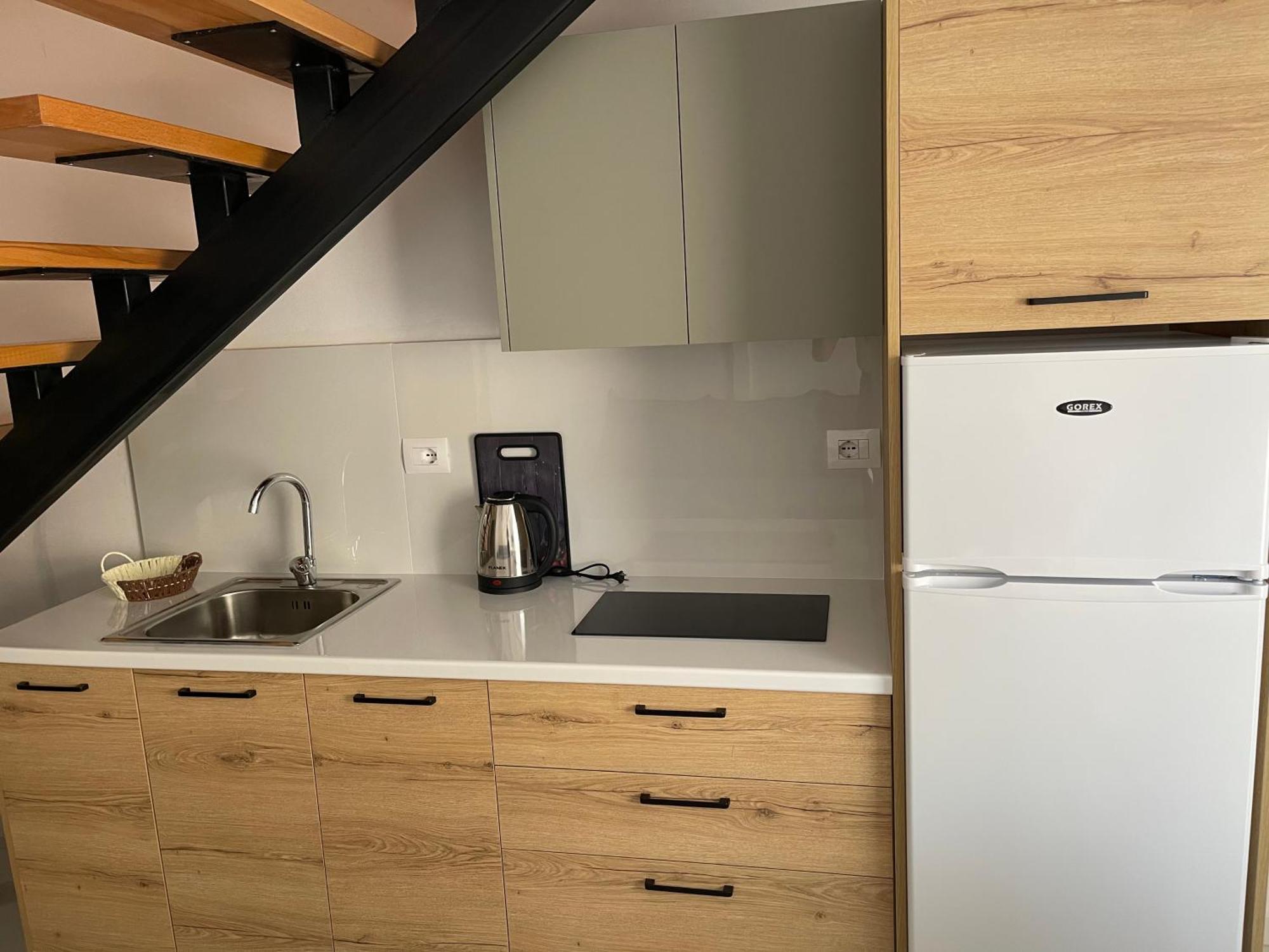 Sunrose Residences Sarande Luaran gambar