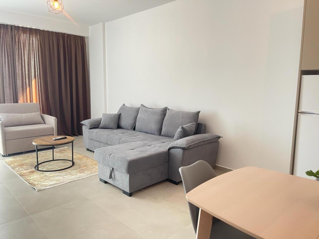 Sunrose Residences Sarande Luaran gambar