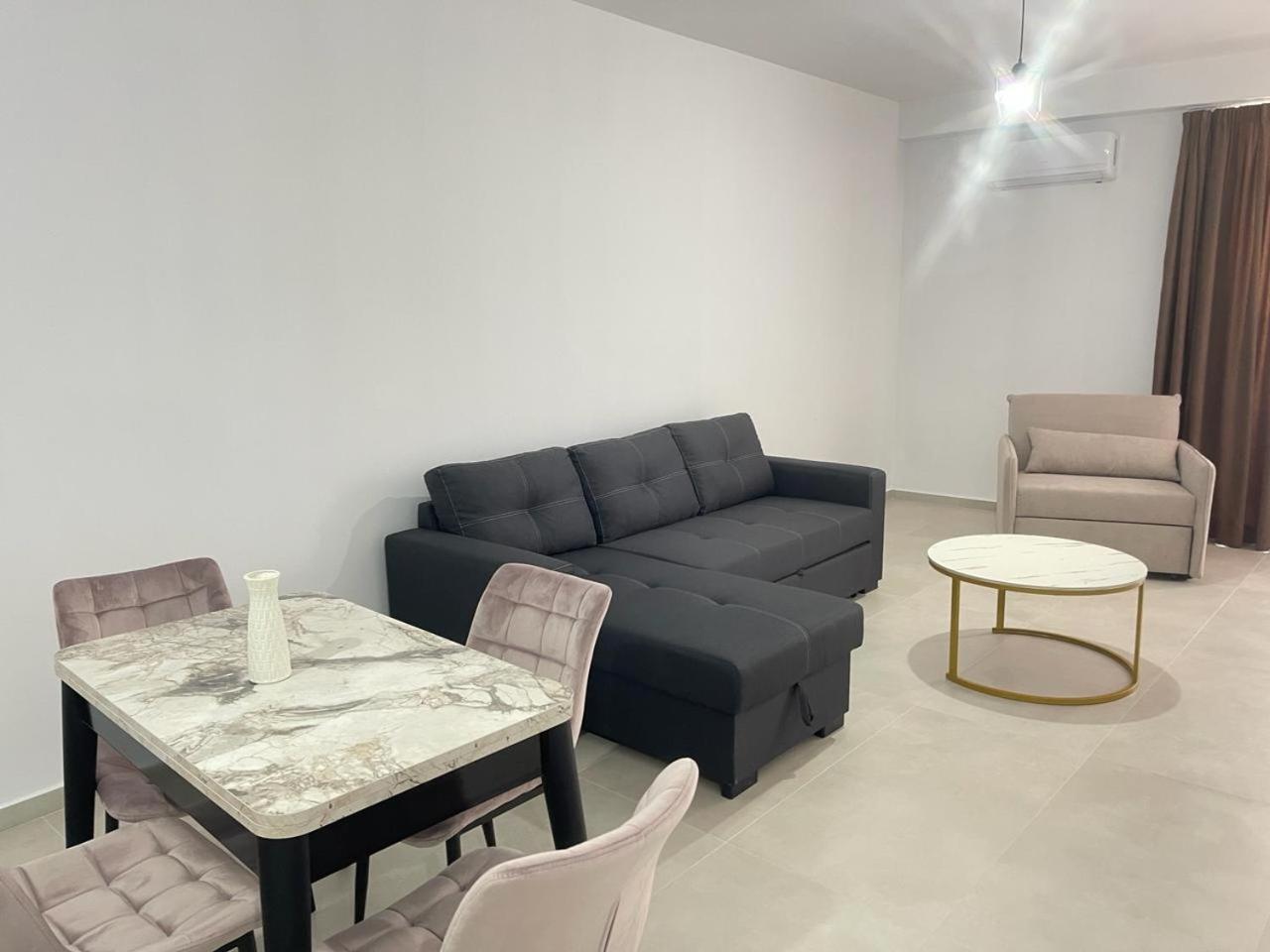 Sunrose Residences Sarande Luaran gambar